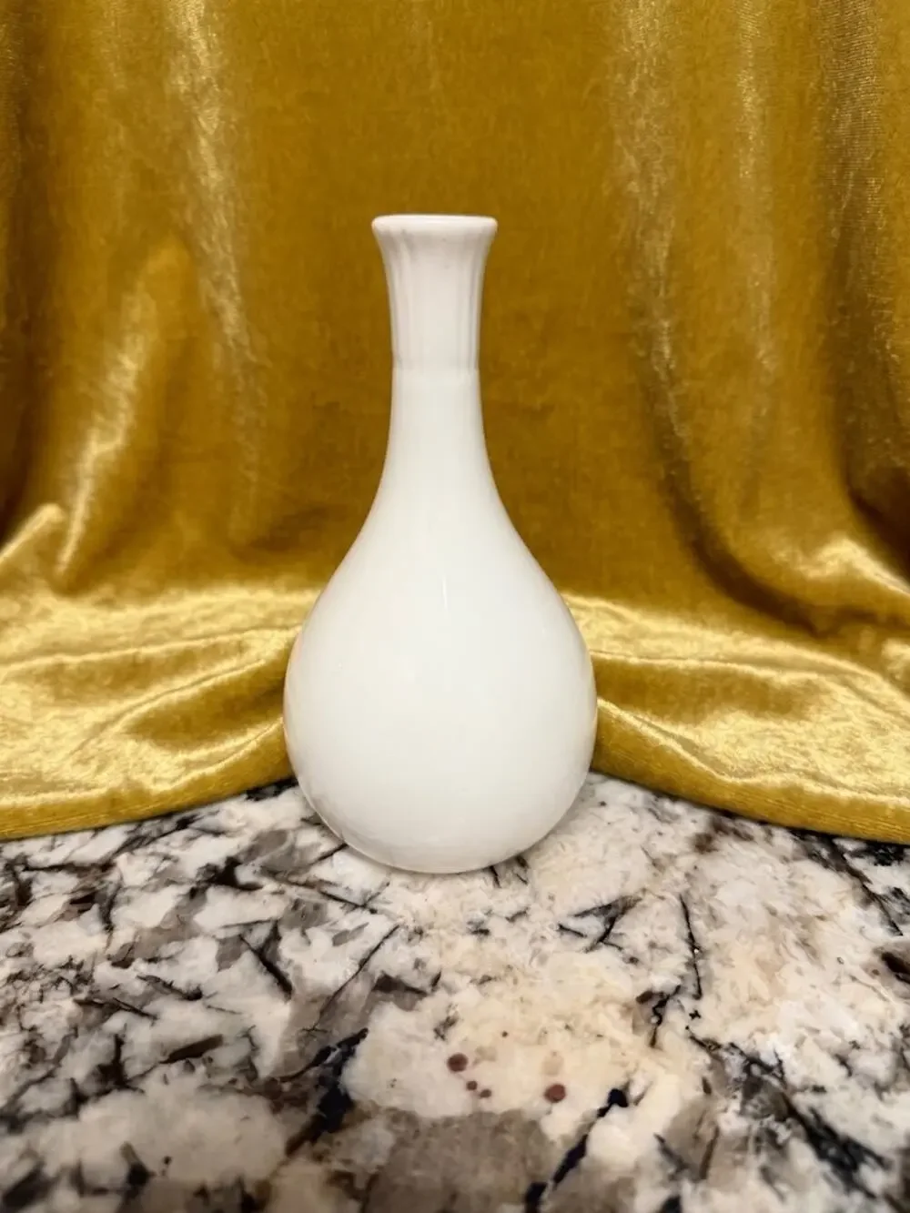 Vintage Wedgwood White Bone China Bud Vase, Teardrop Solifleur Bottle Vase